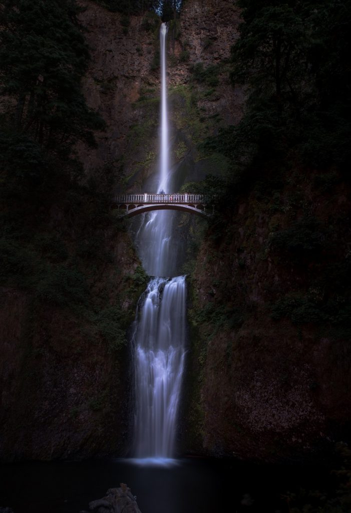 Both freezing the action and ultra-long exposures can work with waterfall photography, but often the sweet spot lies somewhere in the middle. Make sure to experiment.