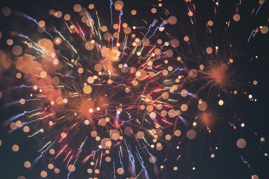 How To Photograph Fireworks Tips And Tricks